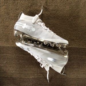 Mens lacrosse cleats.